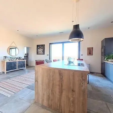 Le Mazet-countryside Retreat With Jacuzzi Tatil Evi *