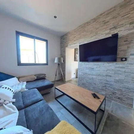 Le Mazet-countryside Retreat With Jacuzzi Tatil Evi Béziers