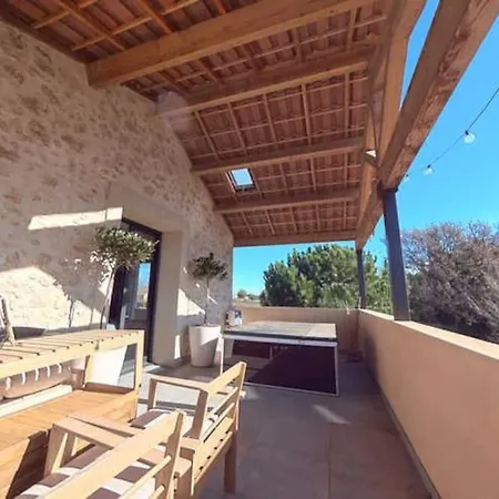 Le Mazet-countryside Retreat With Jacuzzi *