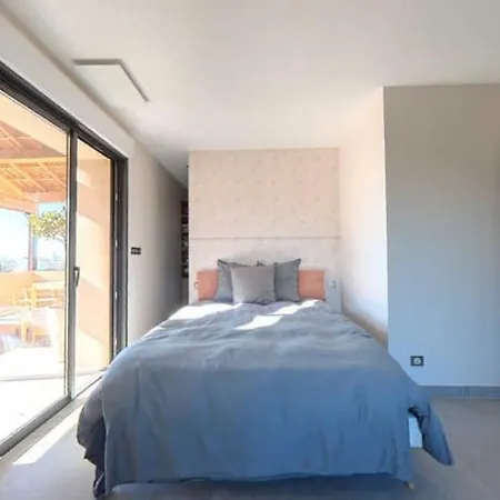 Le Mazet-countryside Retreat With Jacuzzi Tatil Evi *